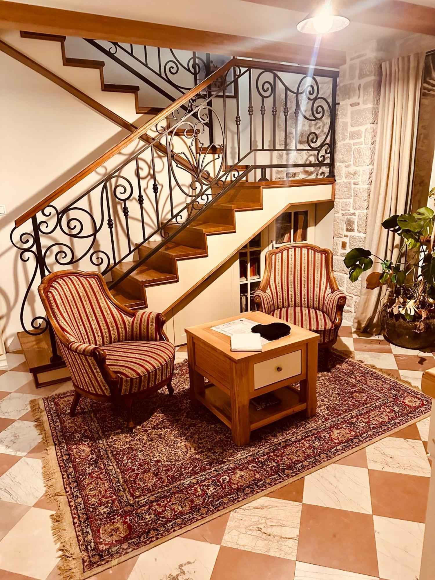 コトル Casa Pantaganaヴィラ エクステリア 写真